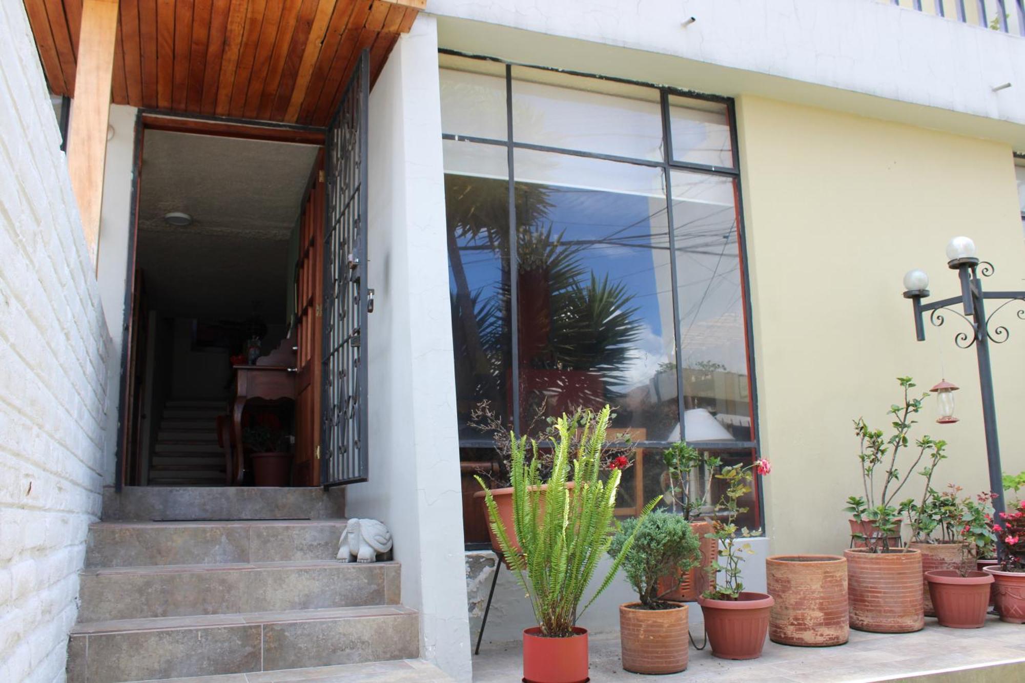 Casa De Tulia Apartment Quito Luaran gambar