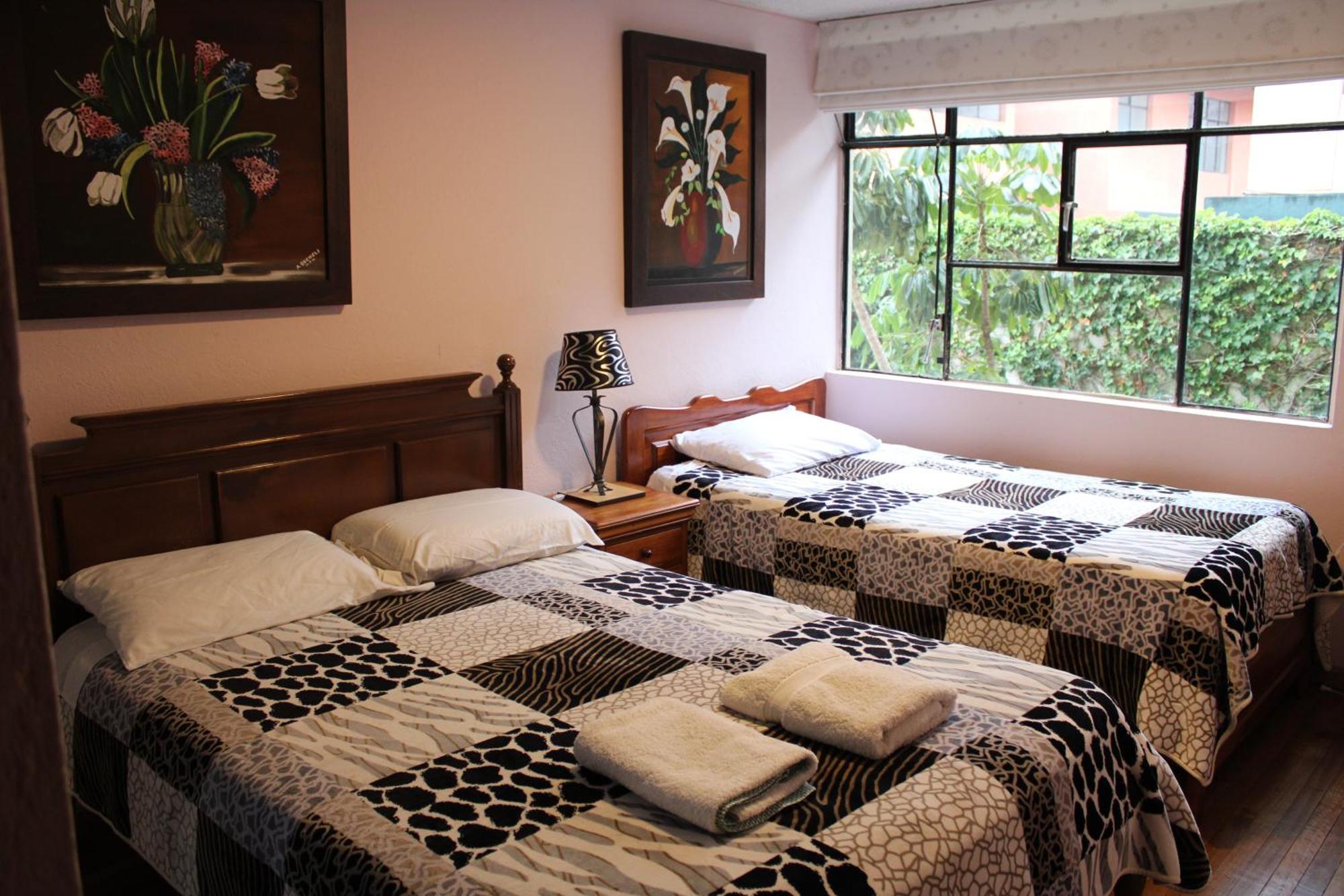 Casa De Tulia Apartment Quito Luaran gambar